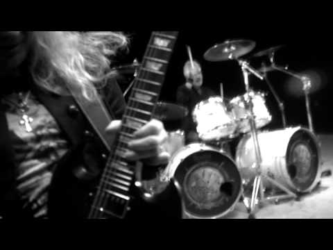 Saxon - Sacrifice (Official Video)