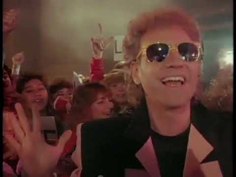 Dennis DeYoung (Formerly of Styx) - &quot;Don&#039;t Wait For Heroes&quot; (Official Music Video)
